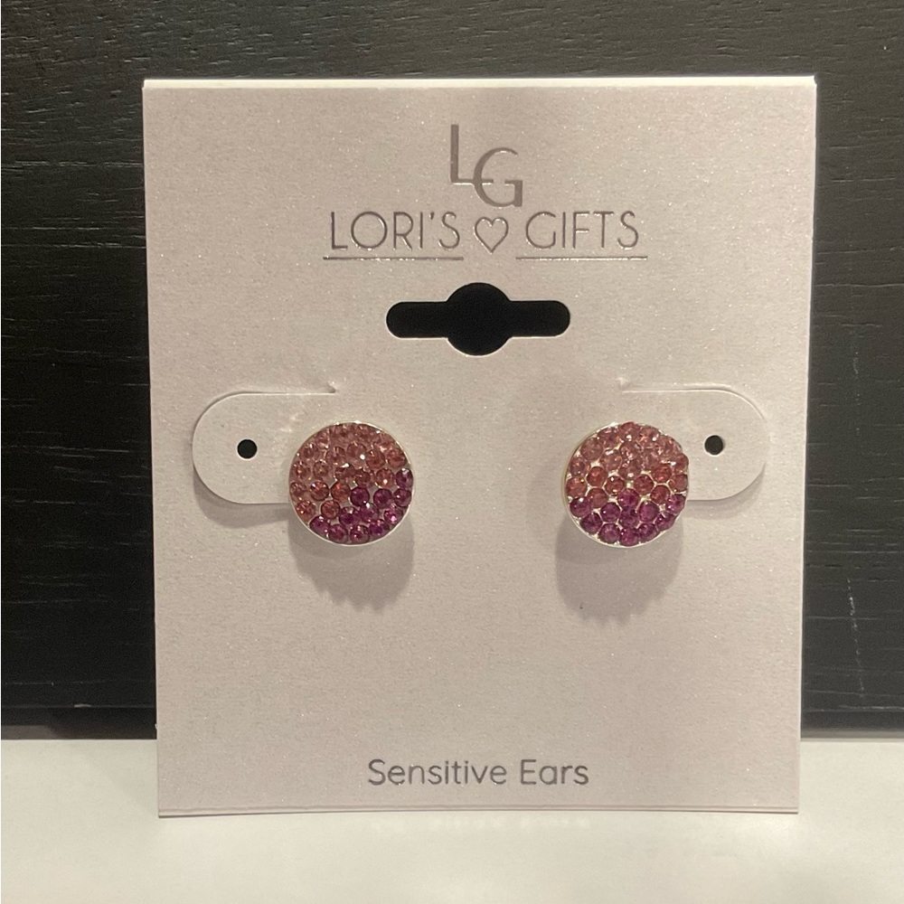 NWT LG Lori’s Gifts Silver Tone And Pink Stone Stud Earrings #1023